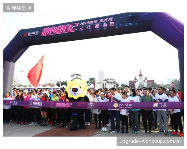 随着全民健身的深入，以及电商物流的完善，三四线城市及县域市场的中老年健身群体，将构成运动营养消费的下一个蓝海